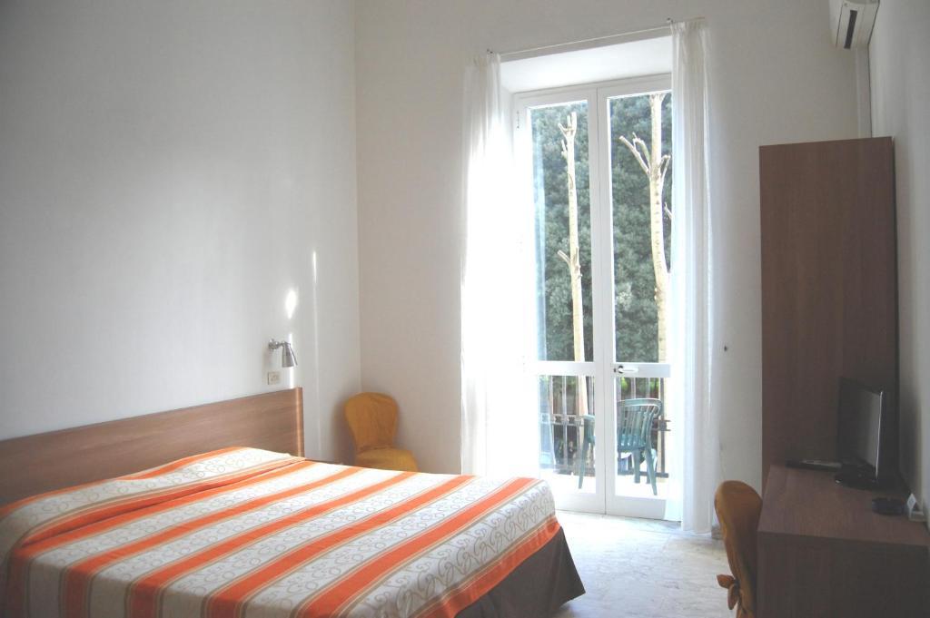 Hotel Derna Viareggio Cameră foto